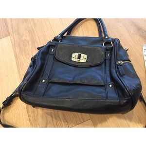 MERONA Black Vegan Bag w/ Gold hardware med.size